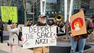 Protesti protiv Ilona Maska i Džej Di Vensa širom Amerike: Haos posle Trampove svađe sa Zelenskim