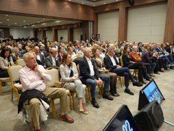 Čadež Ubrzavanjem domaćih investicija do ekonomije visokog rasta