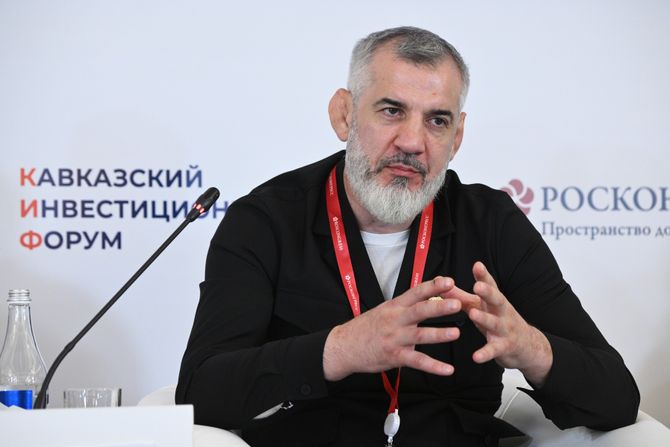 Buvaysar Saitiev, Buvajsar Saitijev