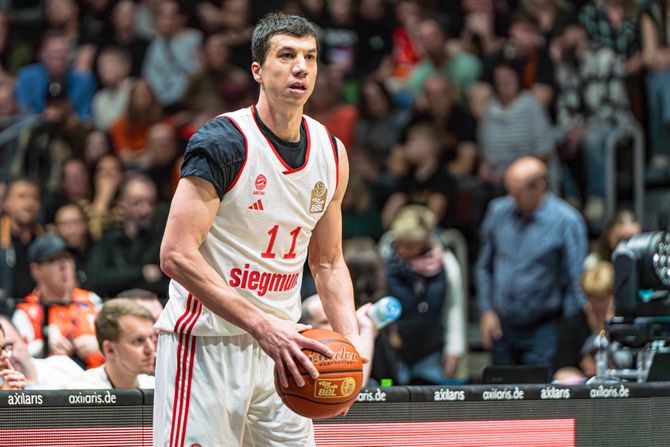 Vladimir Lučić Vladimir Lučić