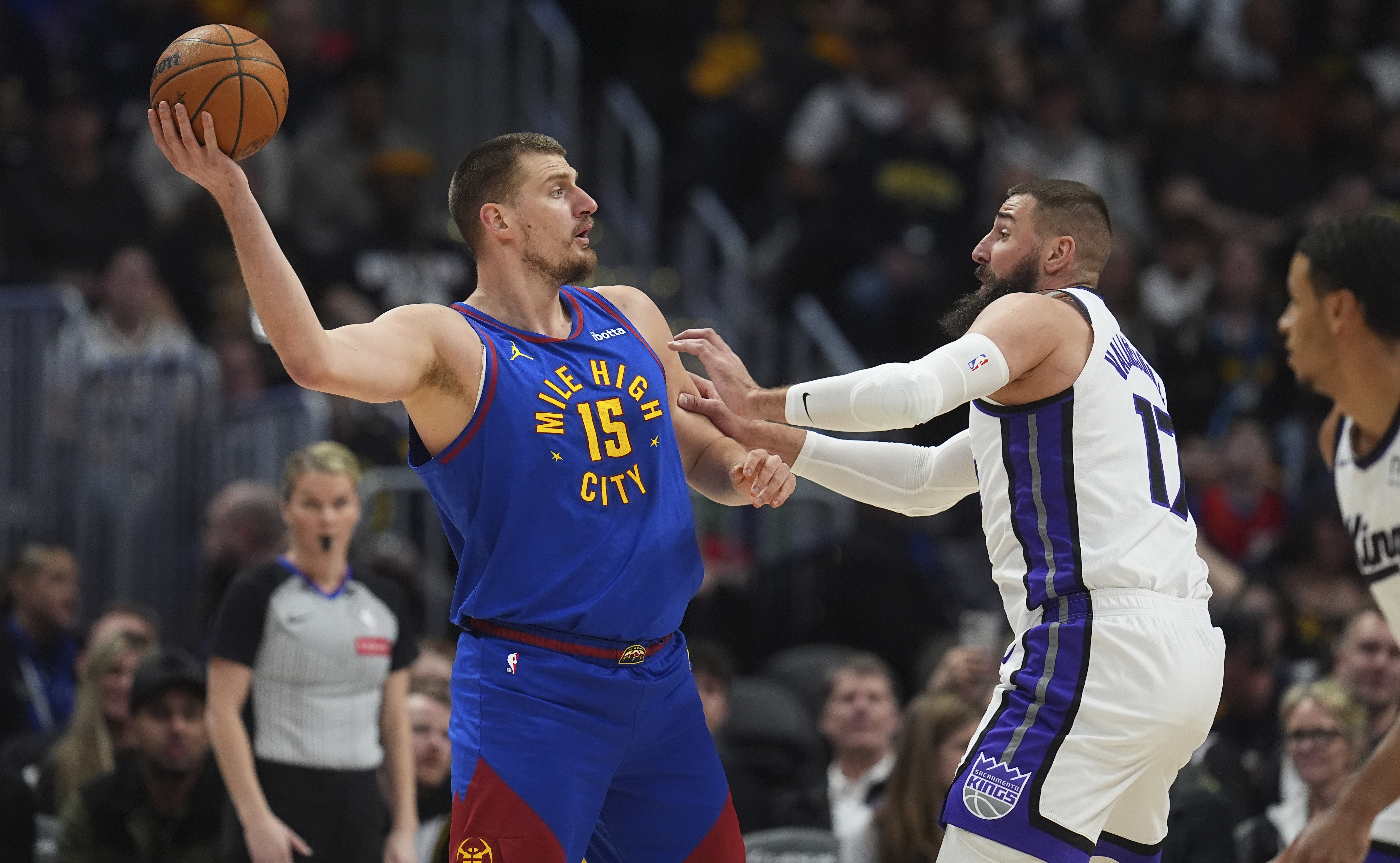 Potres: Klub koji mrzi Srbe poslao ponudu za Jokićevog saigrača, NBA zvezda na putu ka Evroligi?!