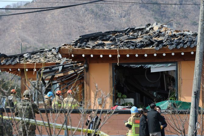 Južna Koreja, vojni avion greškom bacio bombe na naseljeno područje