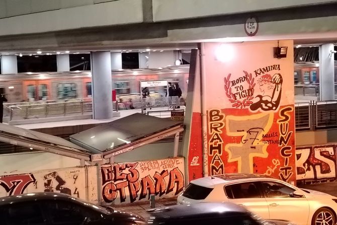 Grafit Delija u Pireju Grafit Delija u Pireju