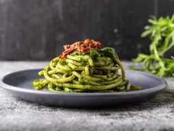 Vege pesto pasta