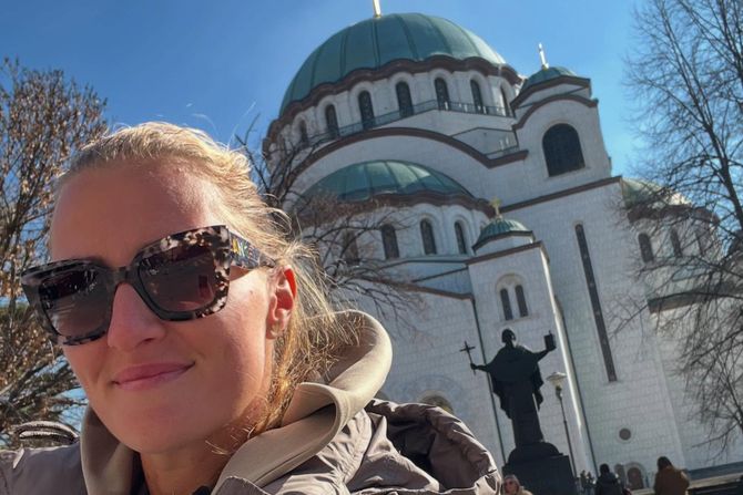 Kristina Mladenović Kristina Mladenović