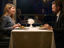 pravila ponašanja u restoranu, restoran, večera, ljubavni par, kodeks ponašanja