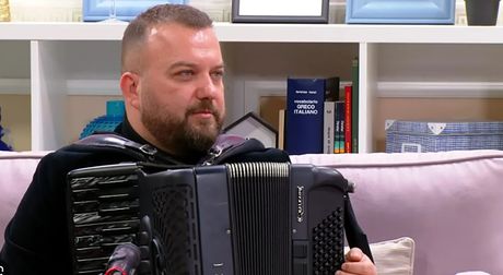 Borko Radivojević srpski harmonikaš sa najviše osvojenih nagrada Borko Radivojević srpski harmonikaš sa najviše osvojenih nagrada