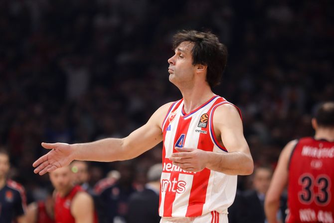 Miloš Teodosić Miloš Teodosić