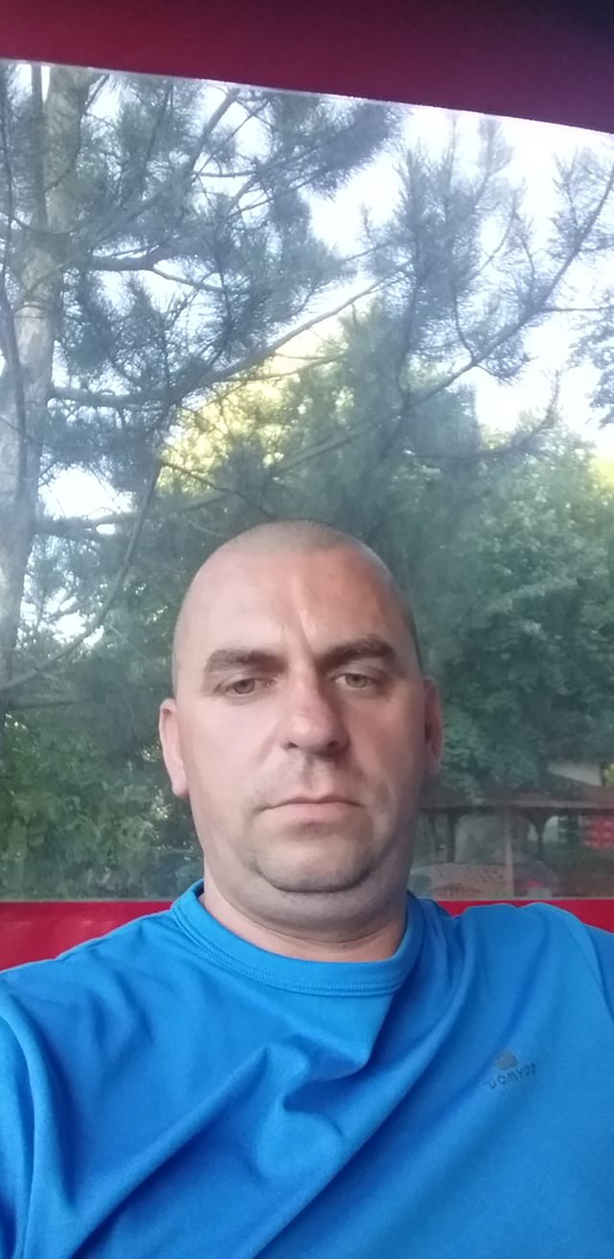 Žena vozača Hitne koji je na rukama nosio žive i mrtve iz diskoteke u Kočanima: "Neki ljudi su rođeni heroji"