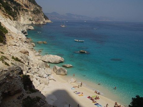 Plaža Cala Goloritze, Sardinija Italija Plaža Cala Goloritze, Sardinija Italija