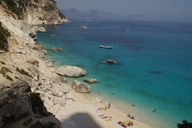 Plaža Cala Goloritze, Sardinija Italija Plaža Cala Goloritze, Sardinija Italija