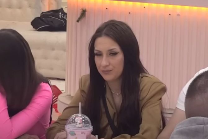 Stefani Grujić Stefani Grujić