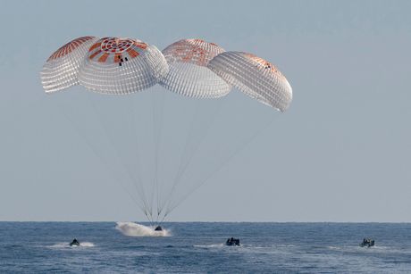 Letelica, sletanje, NASA, astronauti Letelica, sletanje, NASA, astronauti