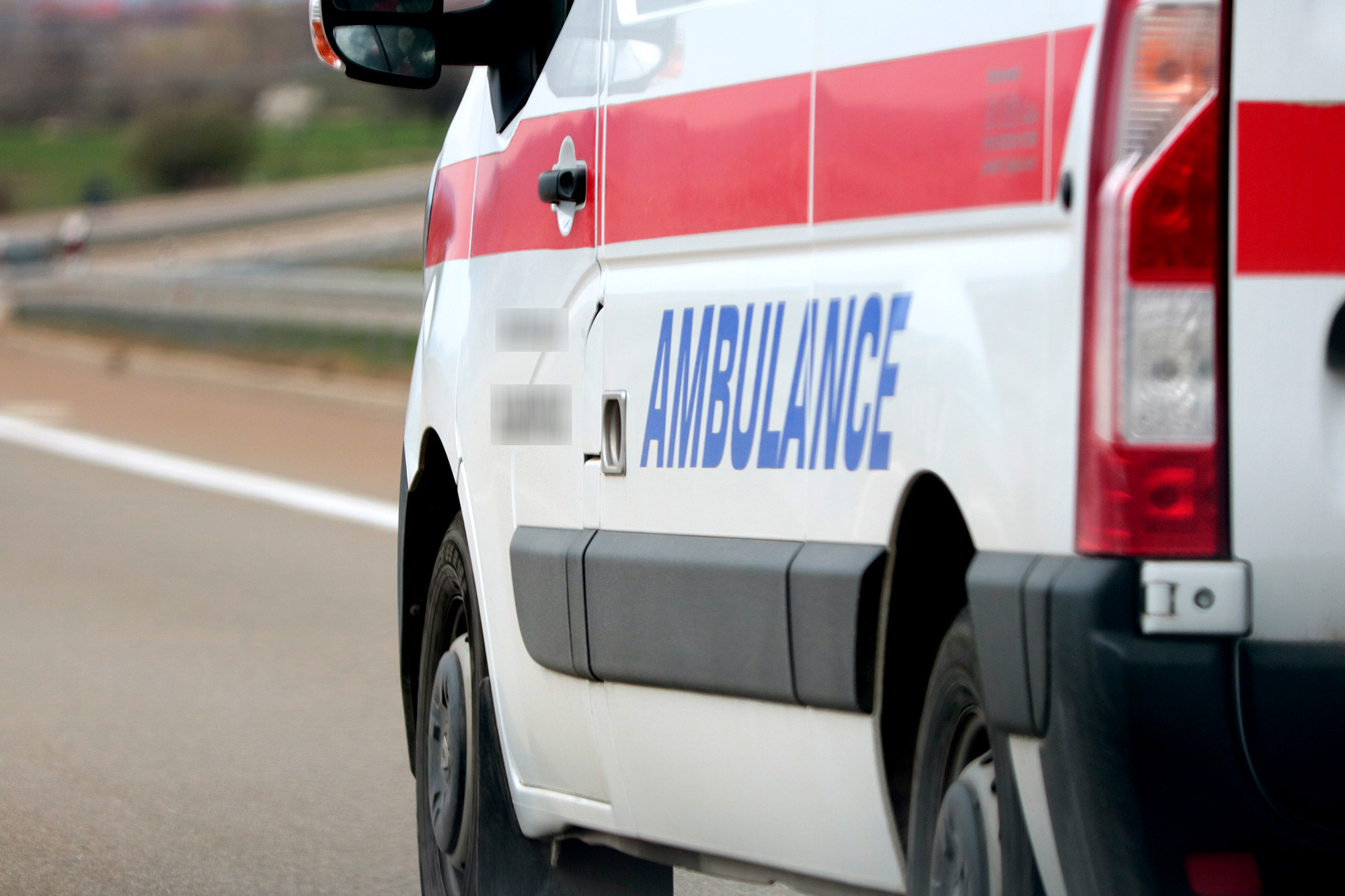 Teška nesreća na auto-putu u Hrvatskoj: Jedna osoba poginula, druga prevezena u bolnicu