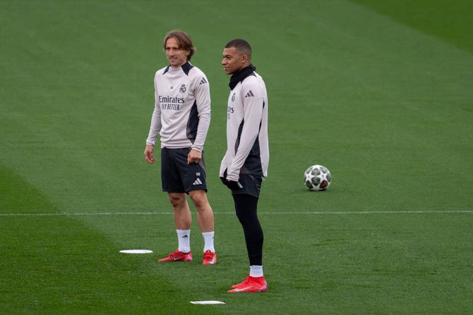 Luka Modrić, Kilijan Embape