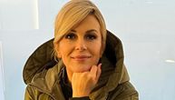 Svi gledaju figuru Kolinde Grabar Kitarović: Javila se sa magične lokacije, fanove bacila na kolena
