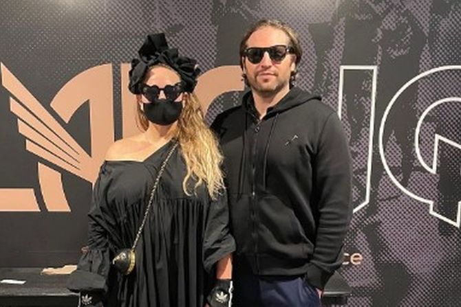 Sia Sia