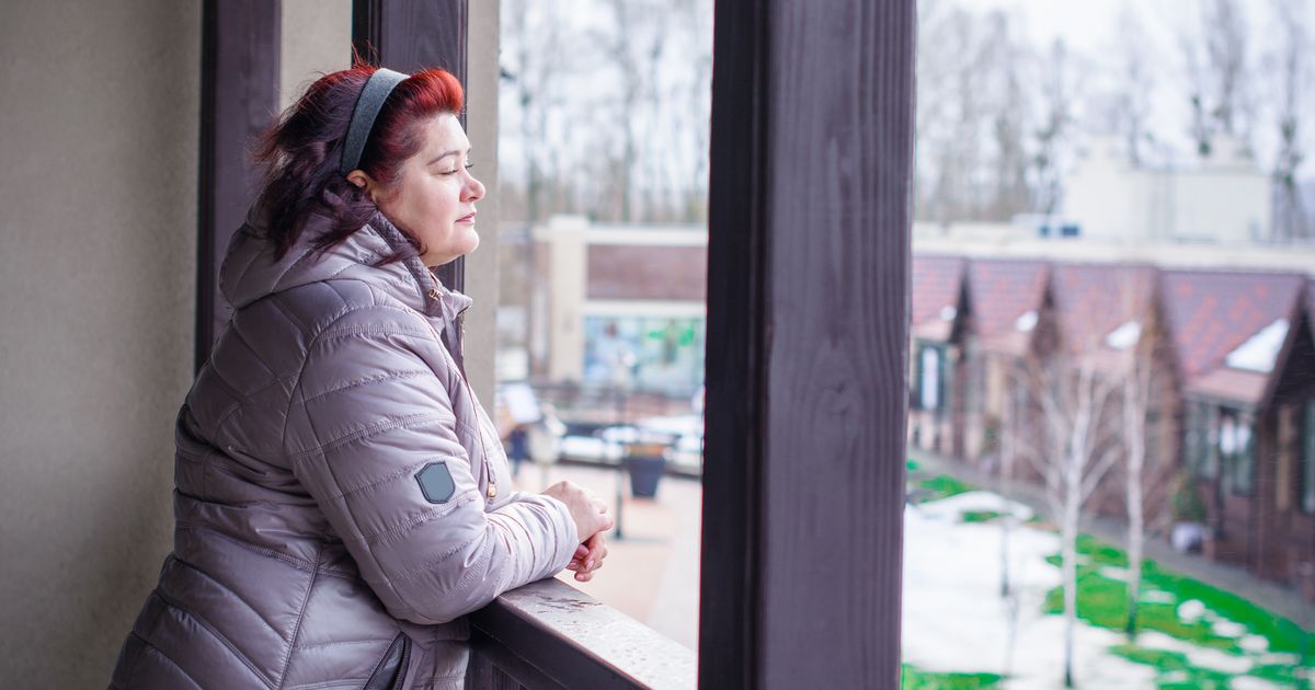 Žena u Nemačkoj pere podove, dok porodici sa Balkana šalje i poslednji dinar: Zahtev njene majke ju je SLOMIO