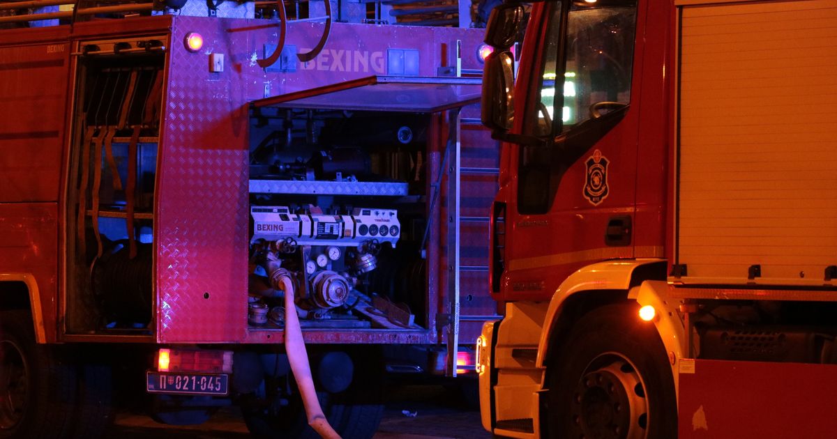 Major fire in Belgrade center: Houses near famous hotel burning, fire spreading rapidly, firefighters battling