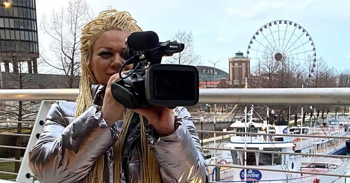 Pevačica nakon skandala pobegla u Ameriku, a sada jede paštetu: 