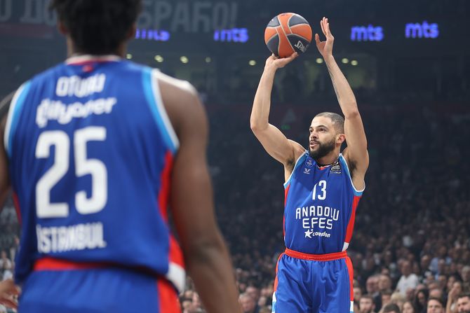 KK Anadolu Efes KK Anadolu Efes