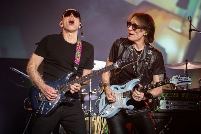 Džo Satriani, Stiv Vai Džo Satriani, Stiv Vai