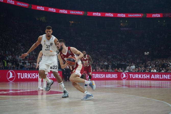 KK Crvena Zvezda - KK Real Madrid KK Crvena Zvezda - KK Real Madrid