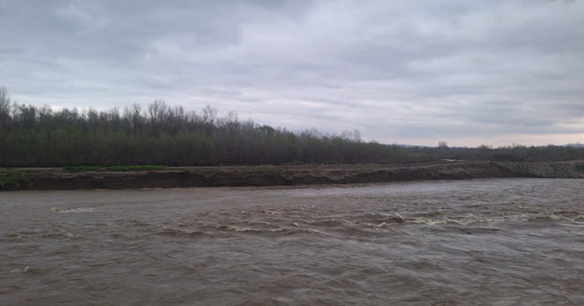 Zapadna Morava se vratila u korito u Lučanima, ovo je stanje na putevima u Ivanjici