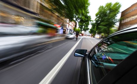 Prebrza vožnja, automobil, kola, brzina Prebrza vožnja, automobil, kola, brzina