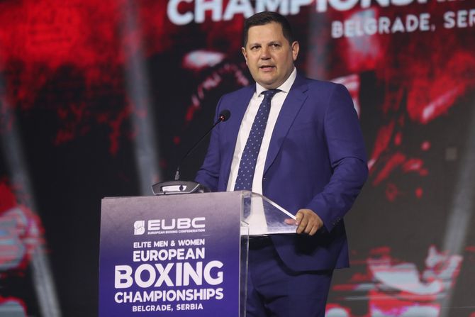 Nenad Borovčanin Nenad Borovčanin