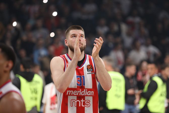 KK Crvena Zvezda - Efes KK Crvena Zvezda - Efes