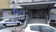 Haos na Novom Beogradu: Obijeno 50 automobila, na sve strane srča i polupani prozori, sve snimile kamere