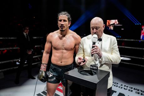 Glory Kickboxing, NABIL KHACHAB vs MILOŠ CVJETIĆANIN