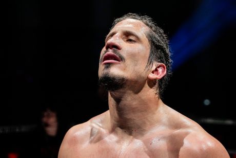 Glory Kickboxing, NABIL KHACHAB vs MILOŠ CVJETIĆANIN