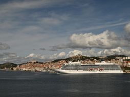 Viking Saturn kruzer, Šibenik