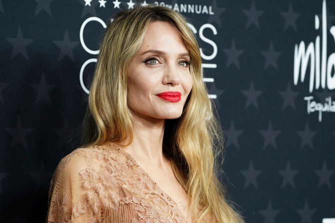 Anđelina Džoli, Angelina Jolie Anđelina Džoli, Angelina Jolie