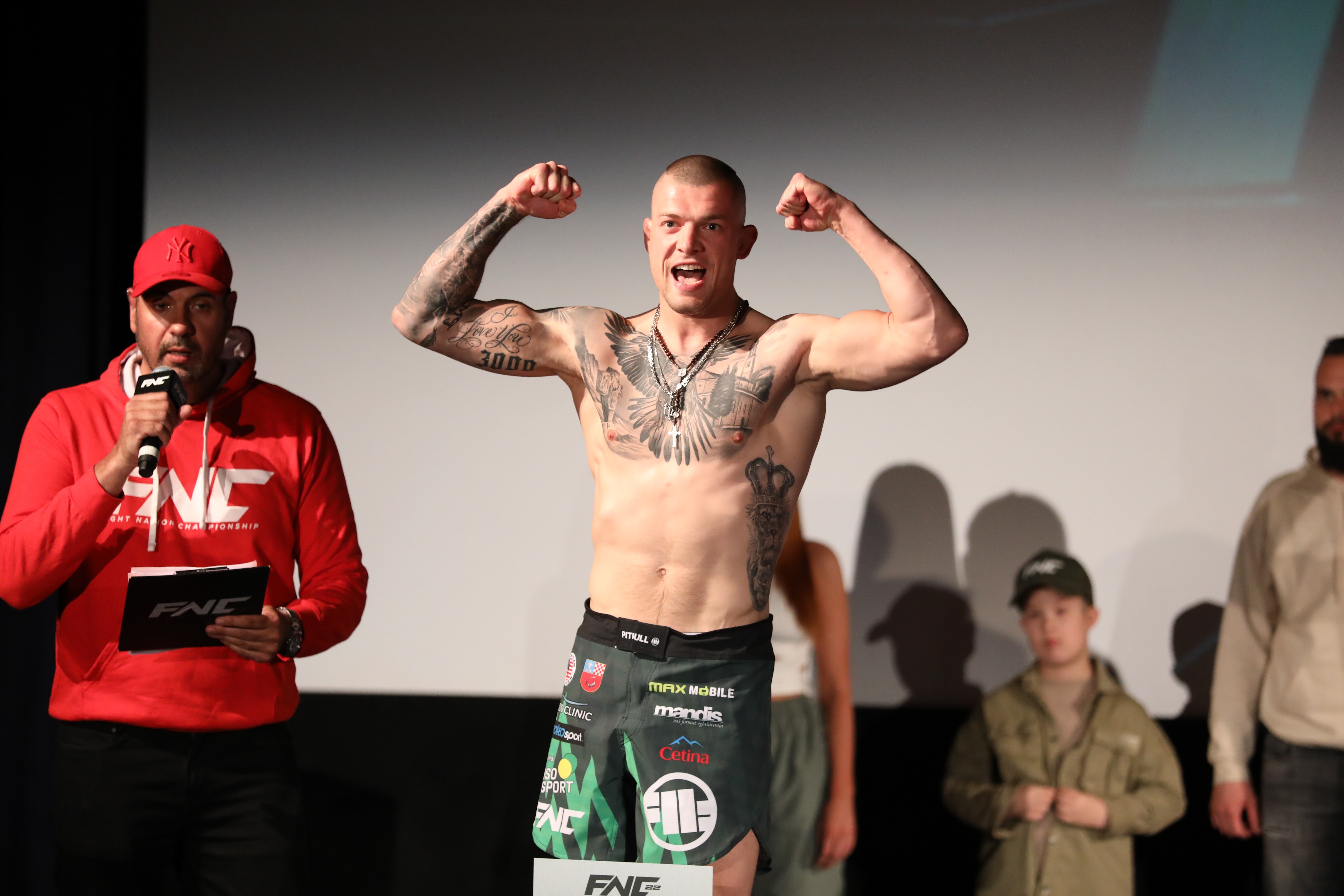 Tomislav Sičaja pred FNC 29 zapretio protivniku: "Ima veliku glavu, ne bi trebalo da ga promašim..."