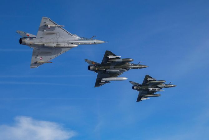 Mirage 2000 avion Miraž