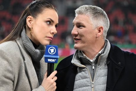 Esther Sedlaczek Bastian Schweinsteiger Ester Sedlaček Bastijan Švajnštajger