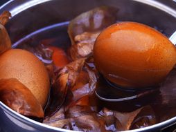 kuvanje jaja, farbanje jaja, kuvana jaja, jaja, Uskrs, Veliki petak