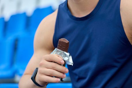 proteinska štanglica, proteinski dezert proteinska štanglica, proteinski dezert