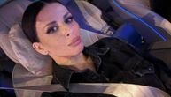 Ana Sević ima vozni park vredan 400.000 evra: Muž i ona poseduju OVE automobile, a vila im je cela u staklu