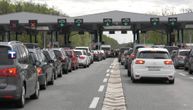 Počelo je! Na ovom graničnom prelazu u Srbiji snimljene velike gužve, angažovani svi terminali