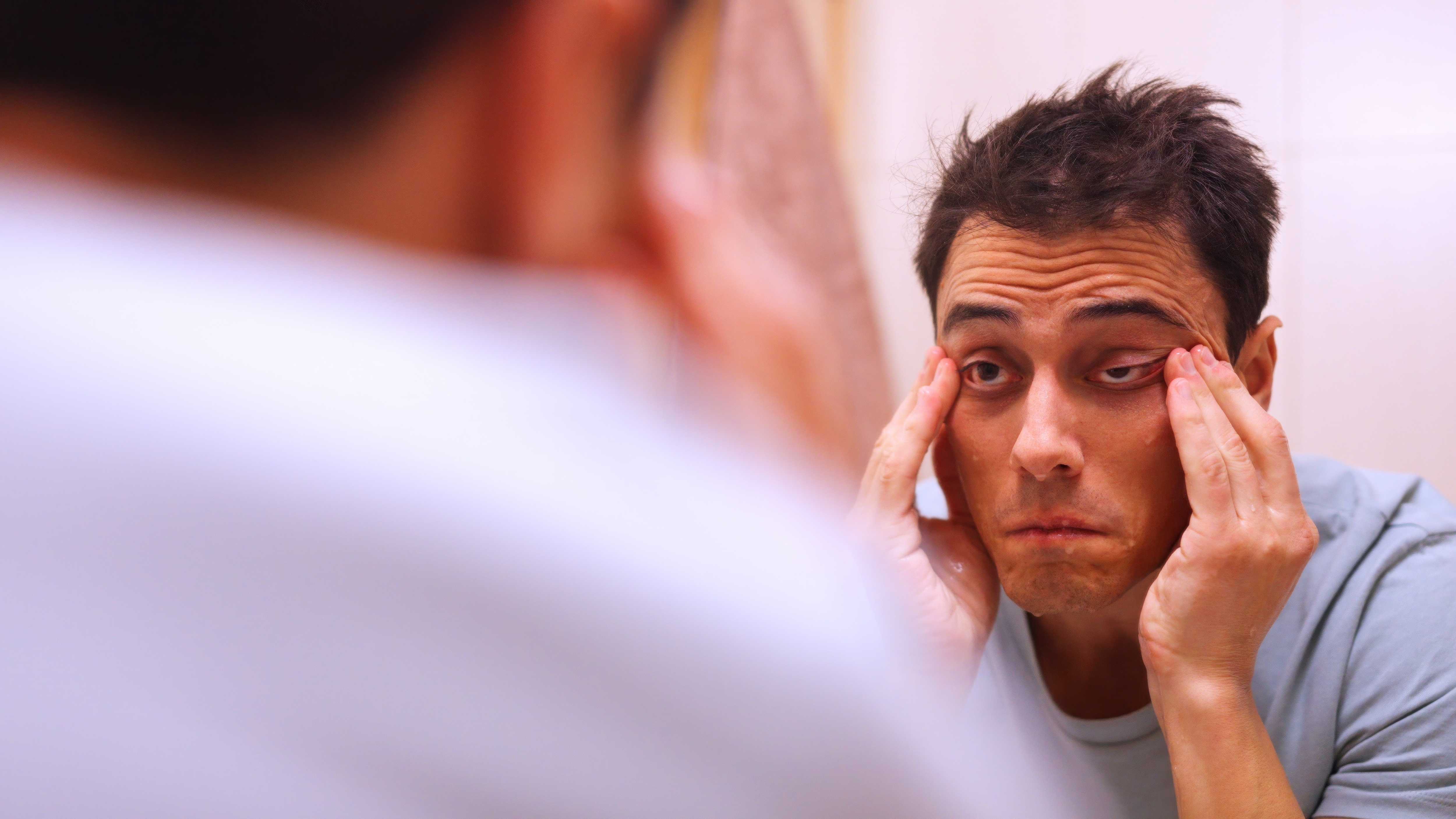 Ako vam levi kapak igra duže od 3 dana, ne ignorišite nikako: To je važan signal koje vam šalje jedan organ