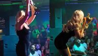 "Uzela si trofej, Majooo!" Prekinut nastup, ceo klub skandirao Maji Berović! Gestom je oduševili, a i ona njih