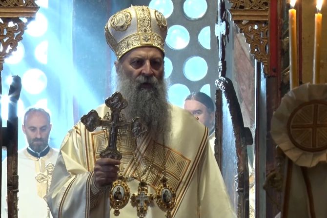 PORFIRIJE PEĆKA PATRIJARŠIJA LITURGIJA PORFIRIJE PEĆKA PATRIJARŠIJA LITURGIJA