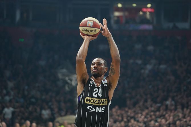 KK Partizan - KK Crvena Zvezda ABA liga KK Partizan - KK Crvena Zvezda ABA liga