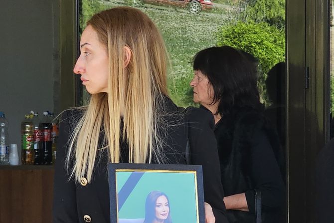 Sahrana Daniele Boračeve, Cerka Daniele Boračeve Sahrana Daniele Boračeve, Cerka Daniele Boračeve