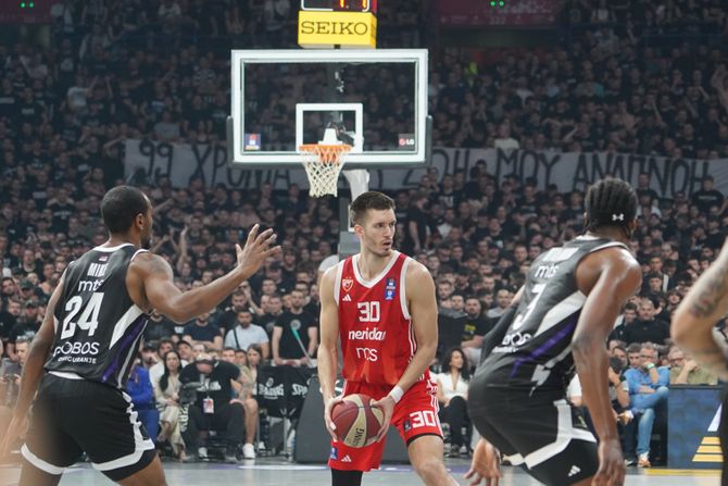 KK Partizan - KK Crvena Zvezda ABA liga KK Partizan - KK Crvena Zvezda ABA liga