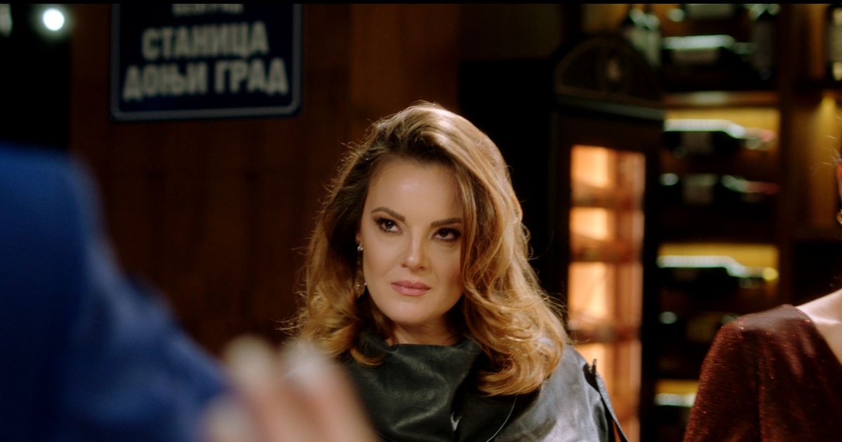 Skandal u Novom Sadu! Slavica Ćukteraš lomila žardinjere kod plesnog studija? "Pretila je, deca su uplašena"